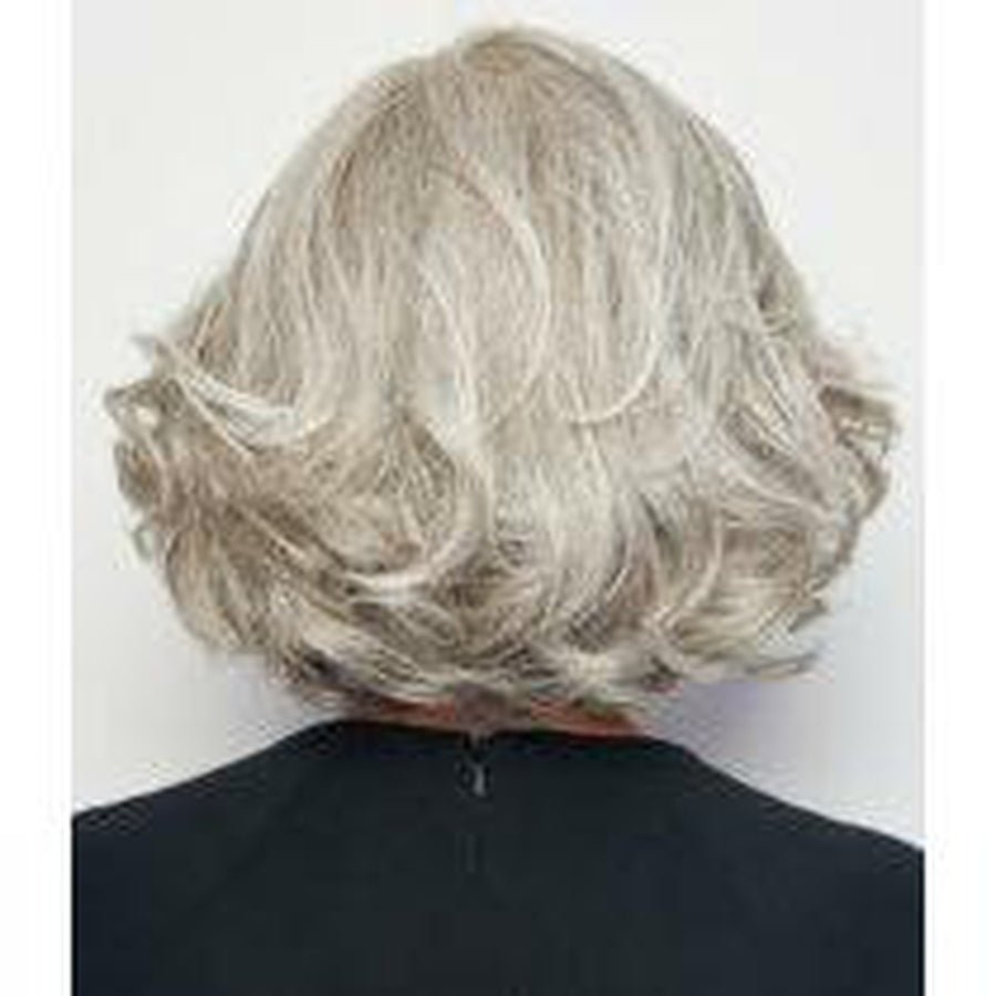 Crowd Pleaser Short Wavy Wig with Side-Swept Bangs