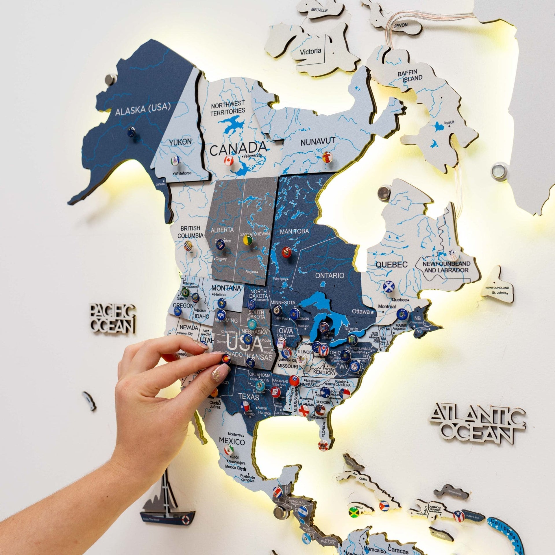 3D Luminous Wooden World Map 3.0 with LED Backlight & Smart Sync