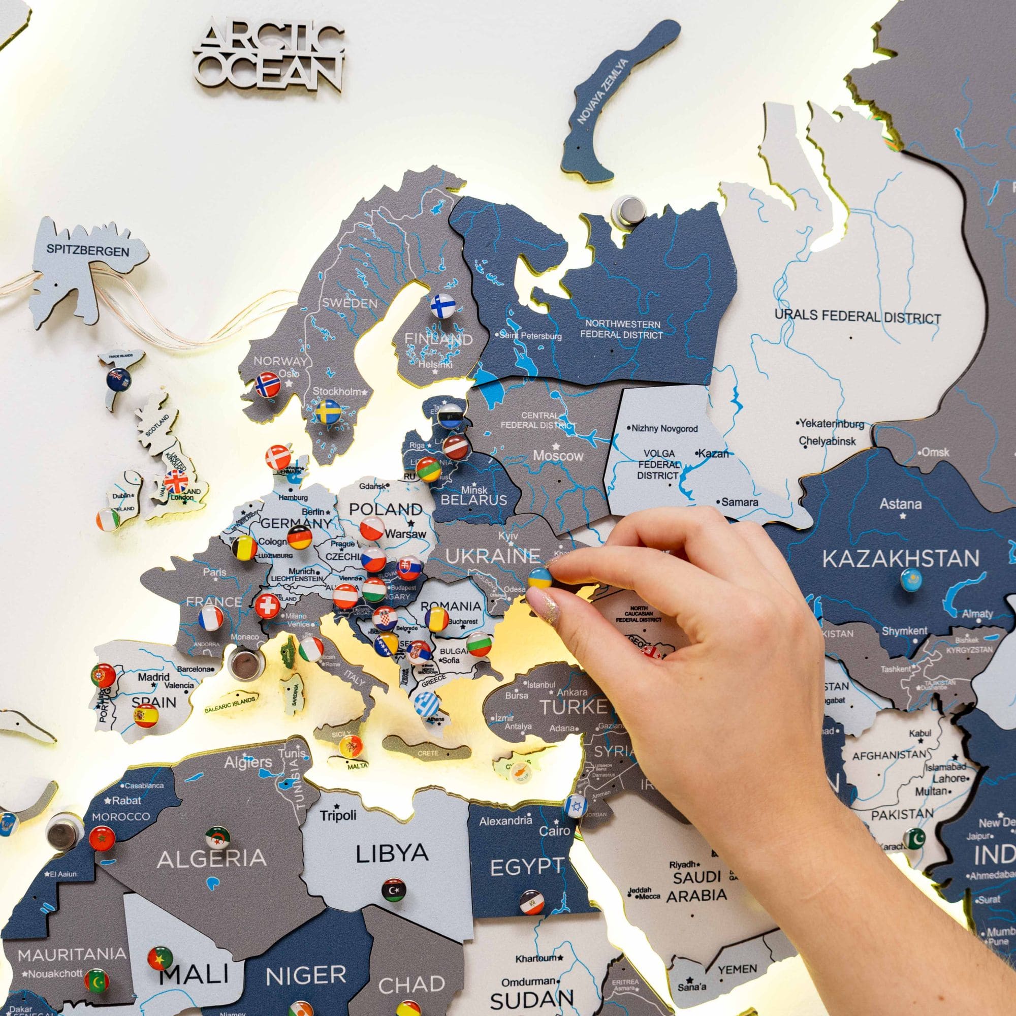 3D Luminous Wooden World Map 3.0 with LED Backlight & Smart Sync