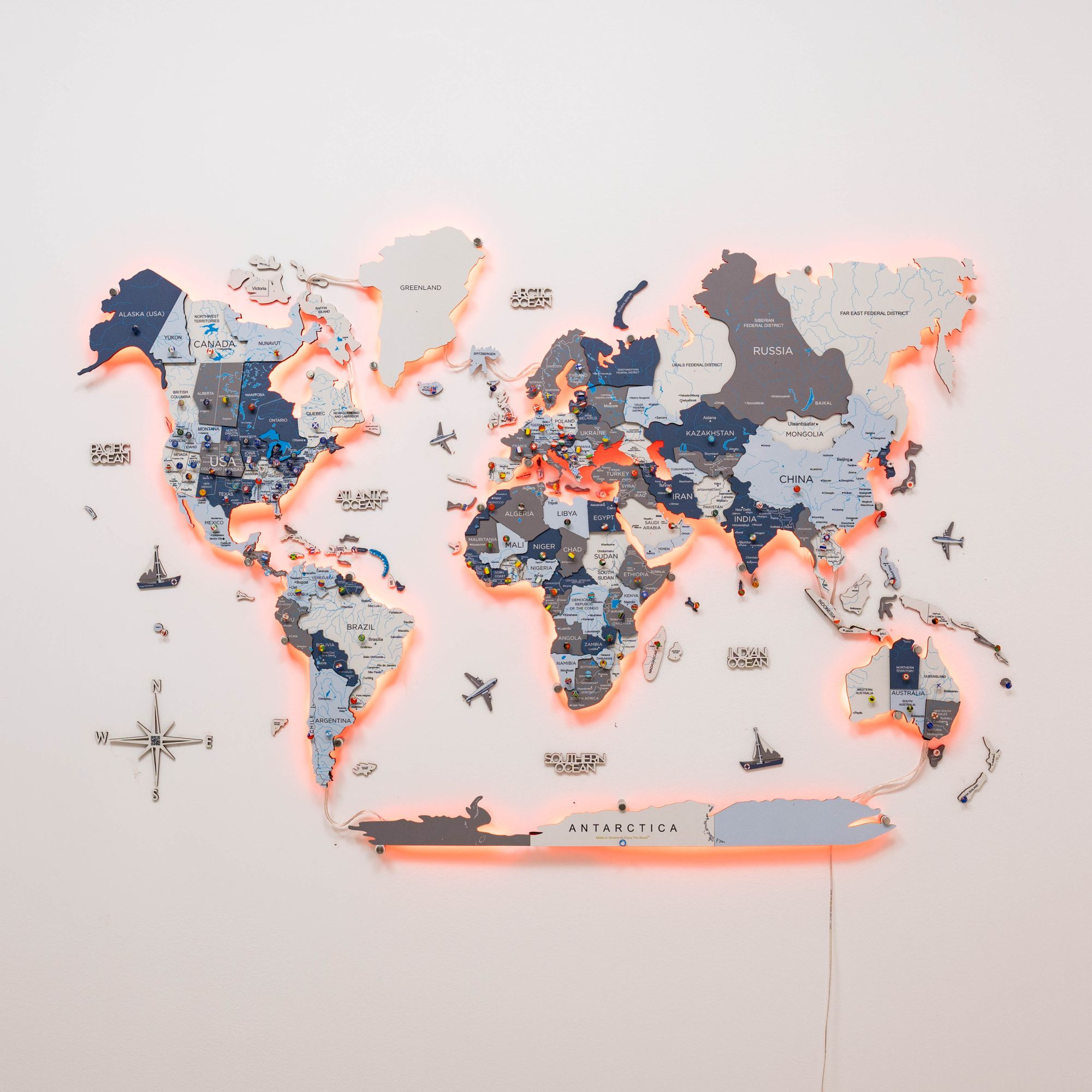 3D Luminous Wooden World Map 3.0 with LED Backlight & Smart Sync