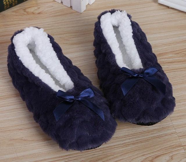 Women's Plush Fleece Lined Indoor Slippers Non-Slip House Shoes