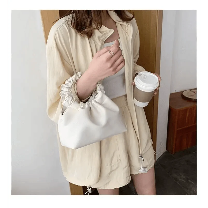 Vintage Style Small Leather Messenger Bag for Women Shoulder Purse