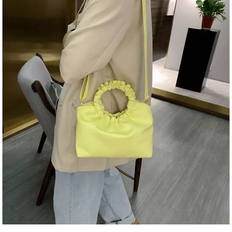 Vintage Style Small Leather Messenger Bag for Women Shoulder Purse