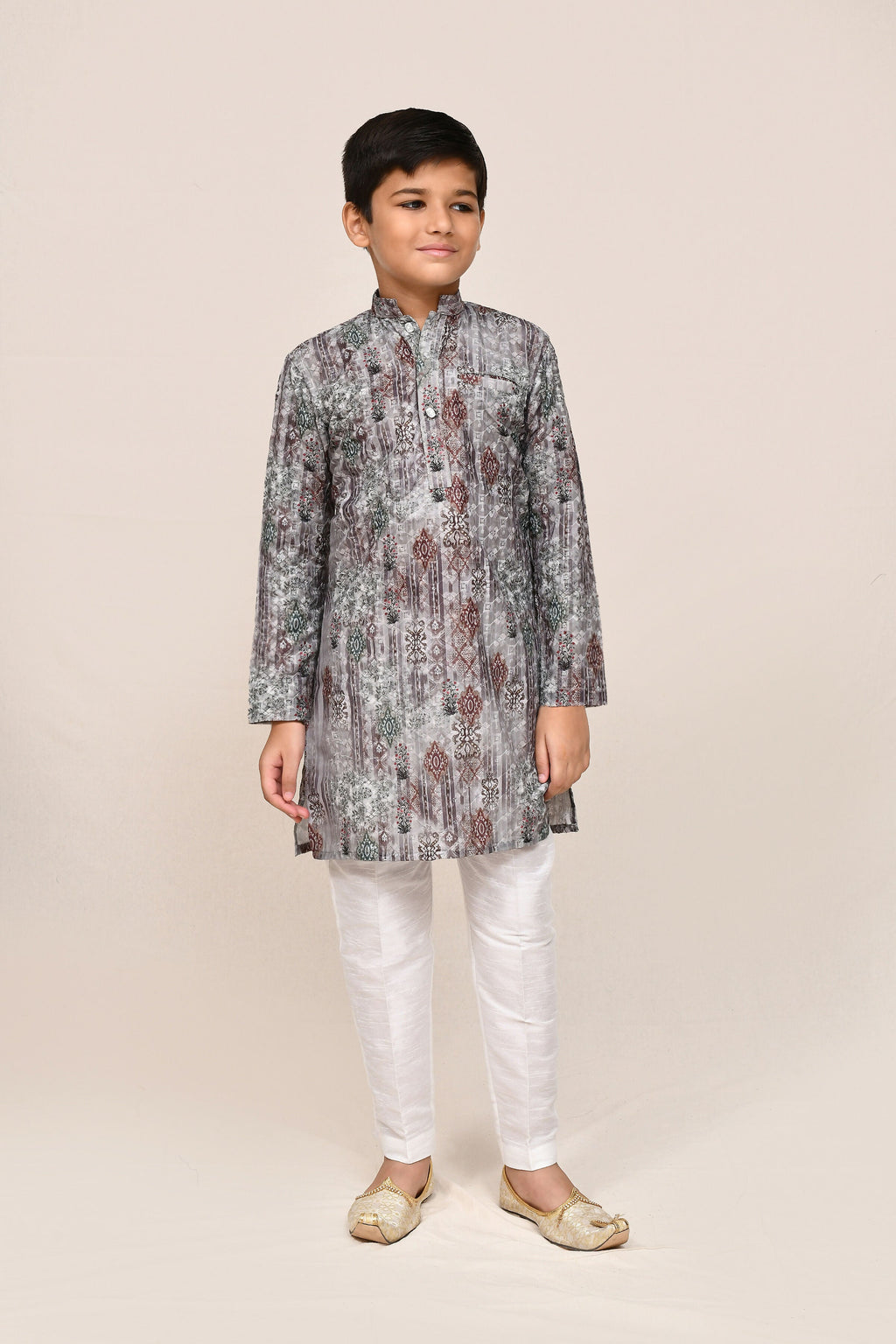 Kids grey geometric print cotton silk kurta with white straight fit pants