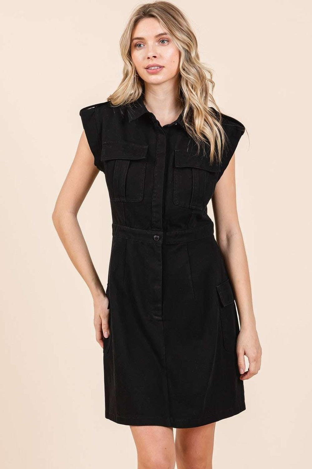 Casual woven mini dress with cargo pockets and half-button detailing
