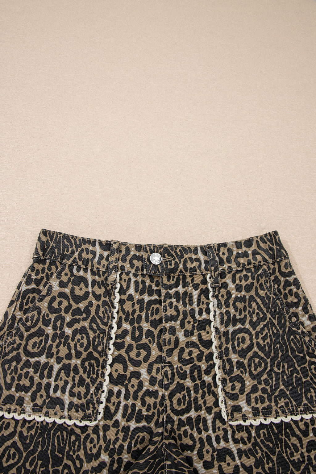 Leopard Contrast Scallop Lace Trim Denim Shorts