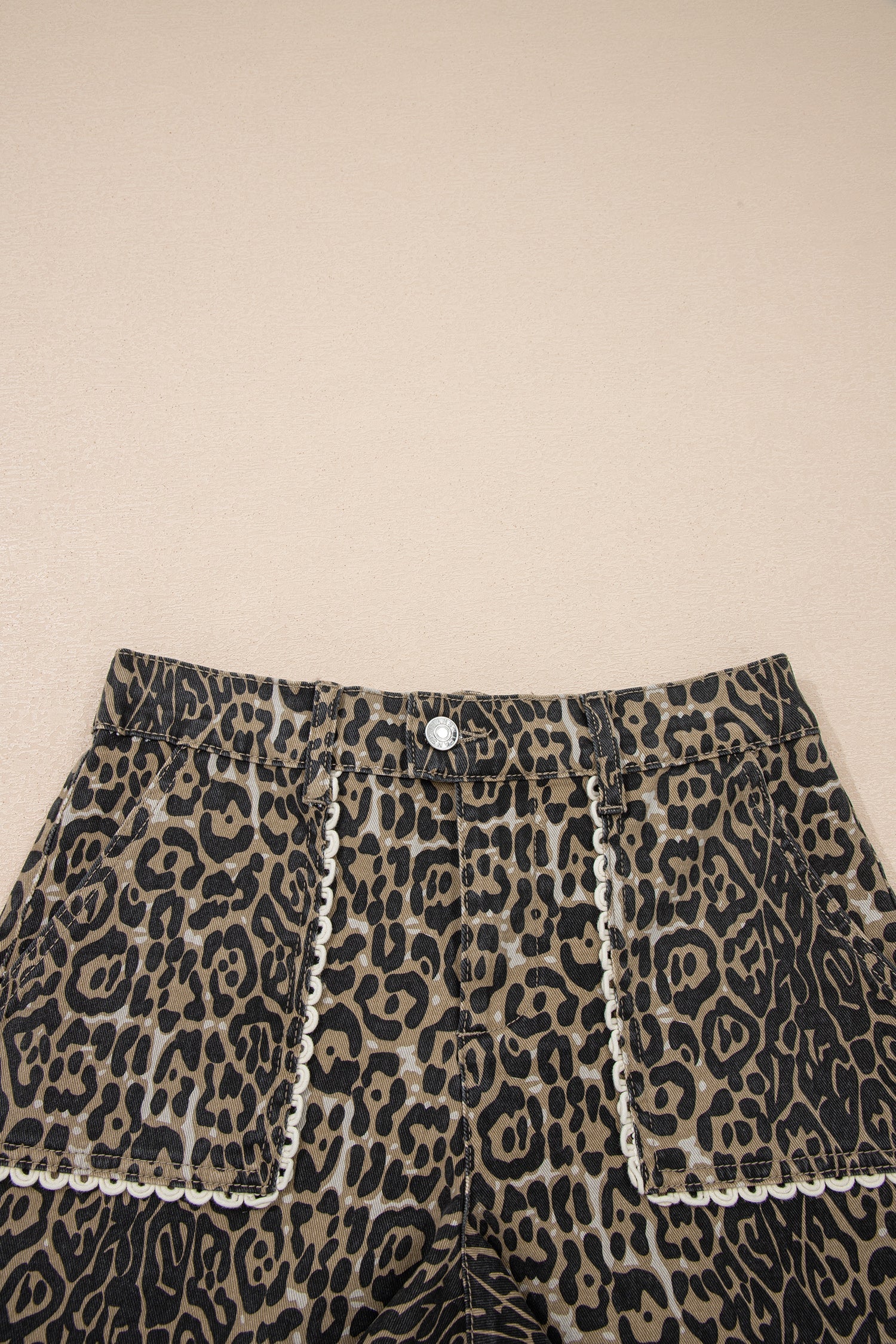 Women's Leopard Print Denim Shorts with Scalloped Lace Trim