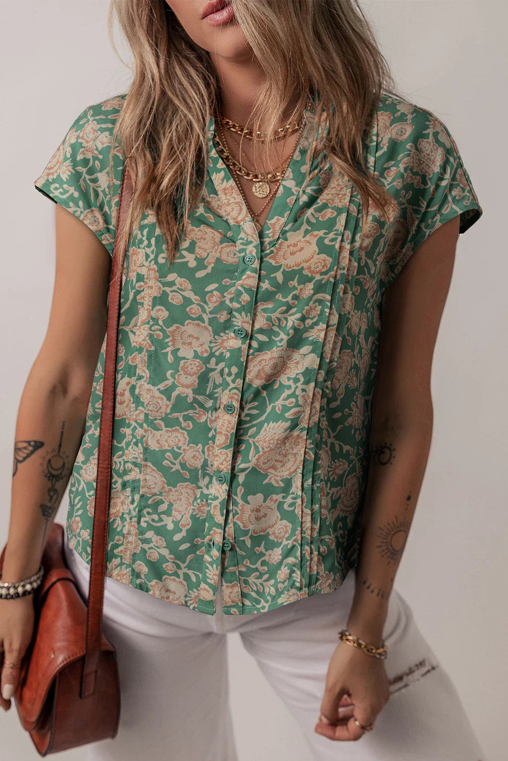 Floral Pleated V-Neck Blouse in Green