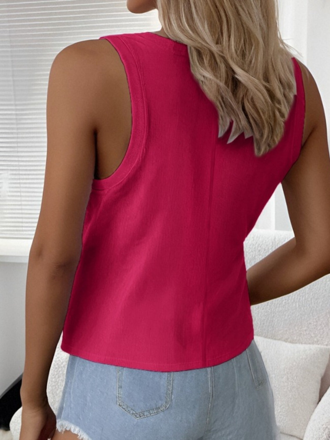 Women's Solid Scoop Neck Tank Top Lightweight Sleeveless Basic Shirt - Image 7