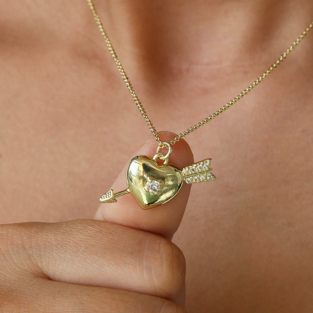 Heart-shaped Fashionable Delicate Clavicle-length Pendant Necklace