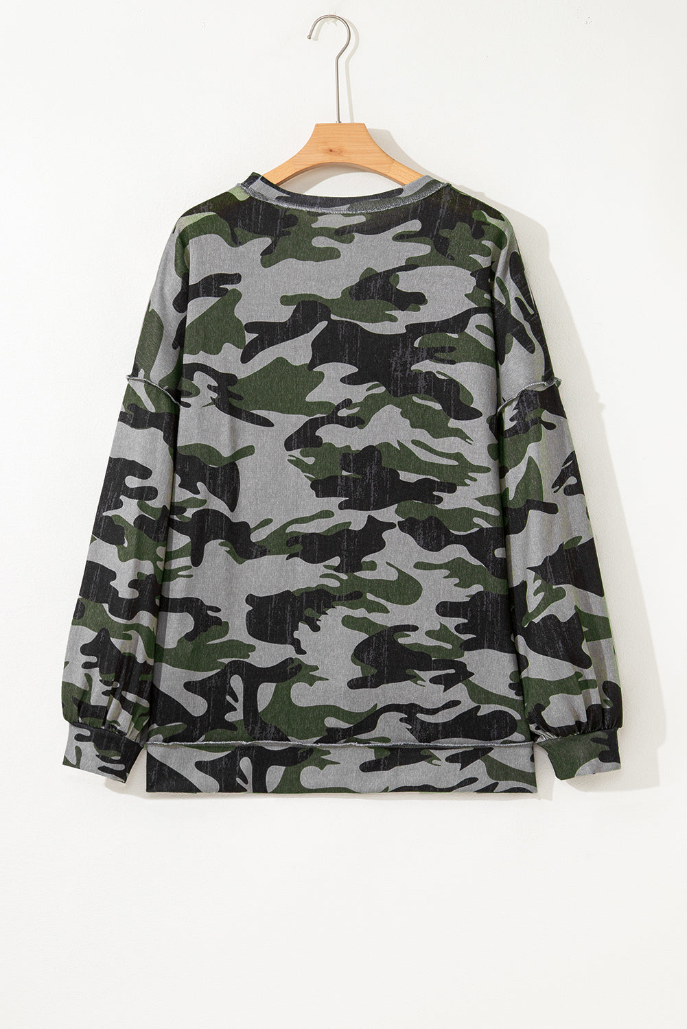 Women's Camo Print Drop Shoulder Sweatshirt with Uneven Hem - Image 4