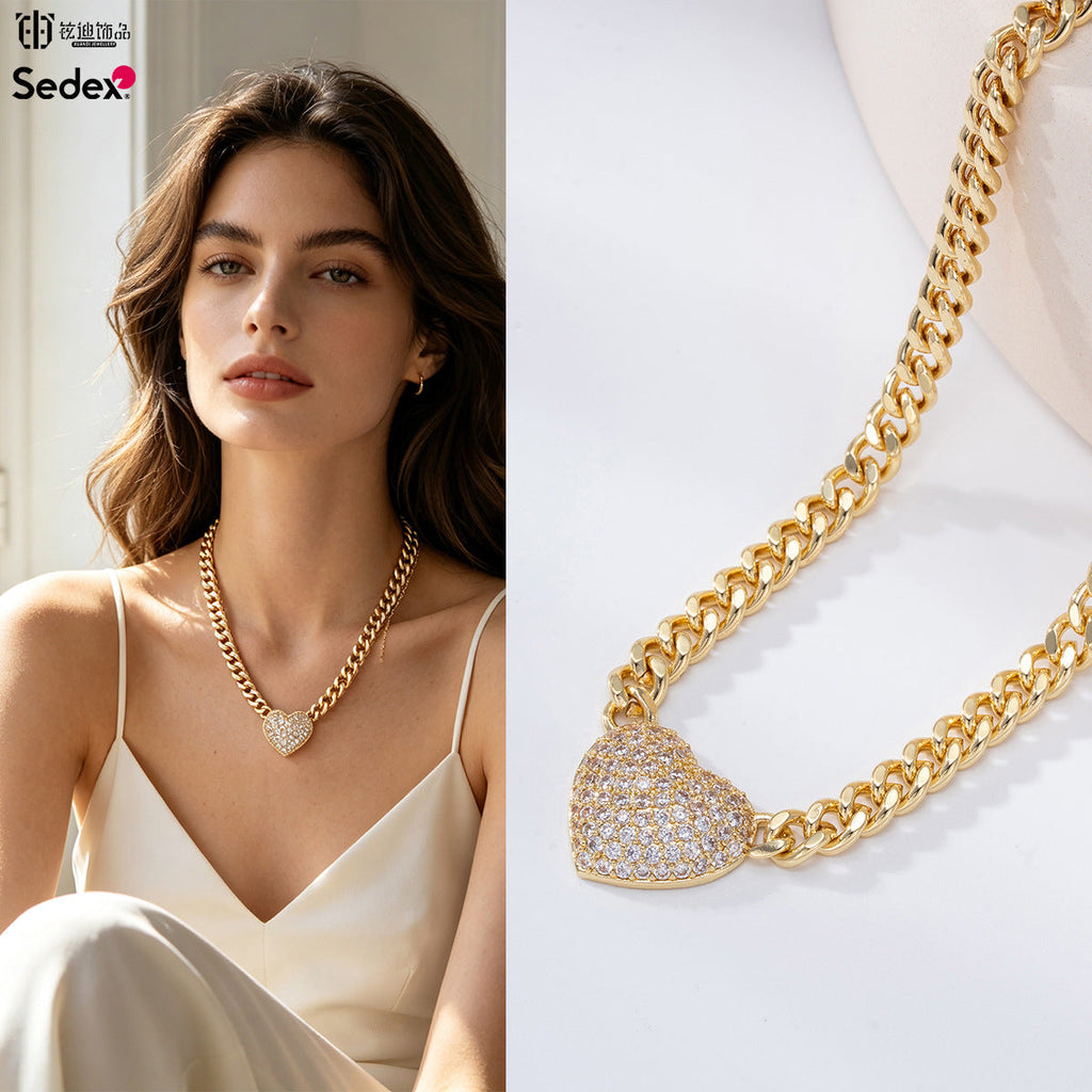 Link Necklace For Women With Inlaid Zircon Heart Pendant, Copper Material, Fashion Light Luxury Clavicle Chain, Trendy Valentine's Day Jewelry