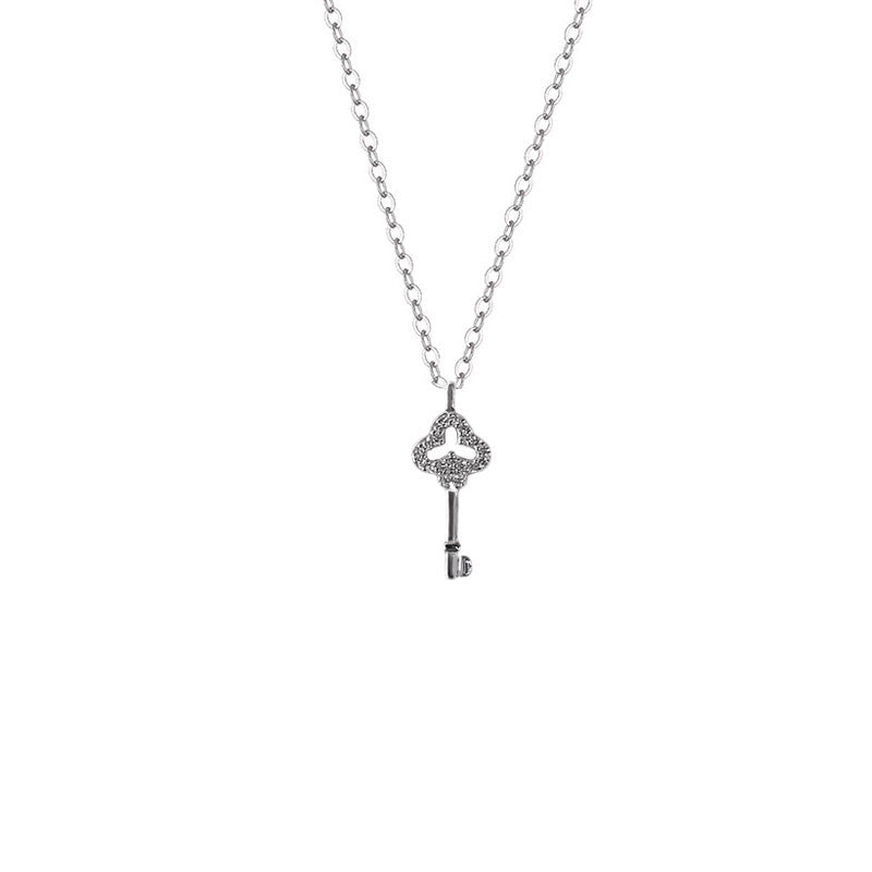 S925 Sterling Silver Sparkling Diamond Cut Out Key Necklace Exquisite Sweet Fashion Versatile Accessible Luxury Stylish Clavicle Chain Wholesale