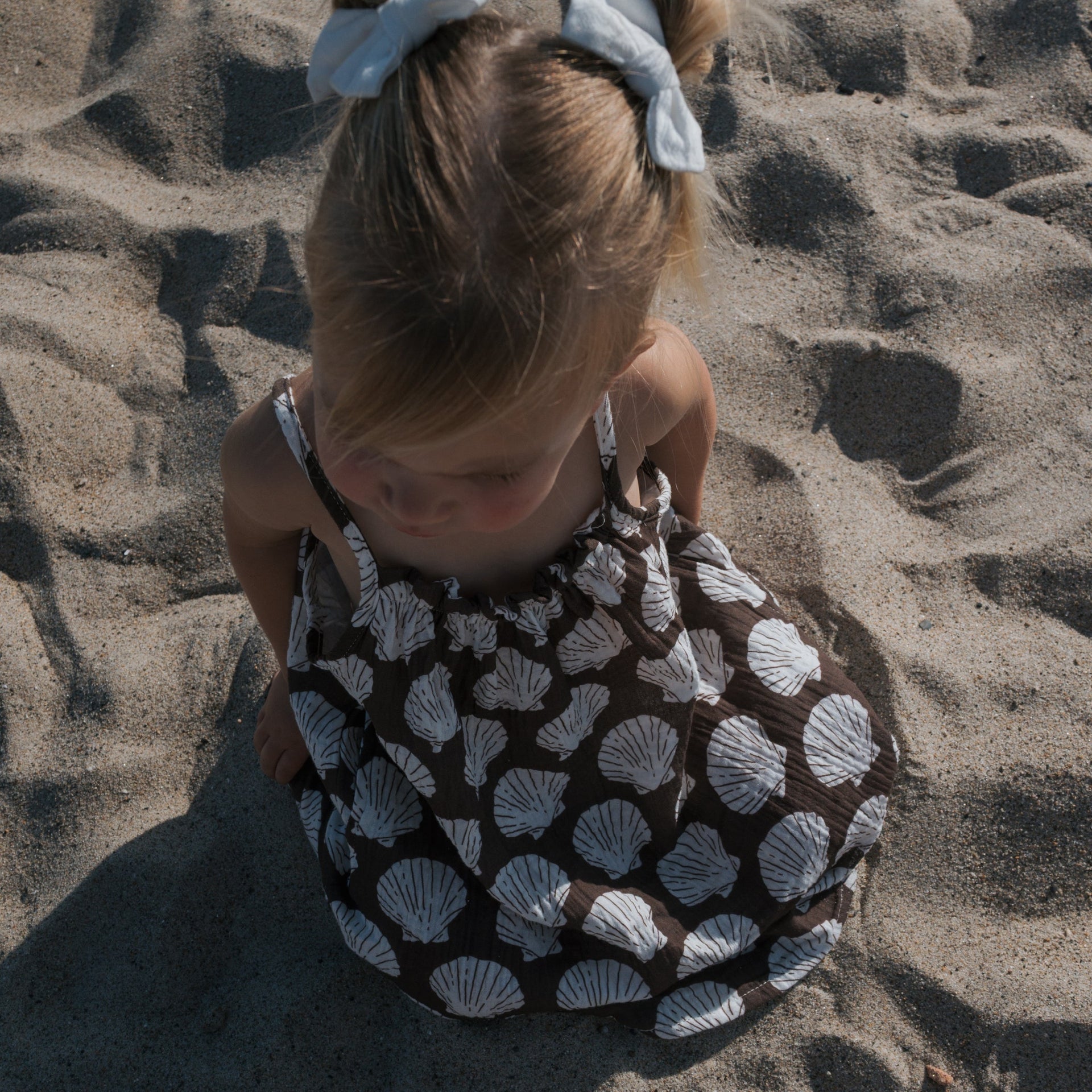 Child Muslin Sleeveless Dress | Seashells