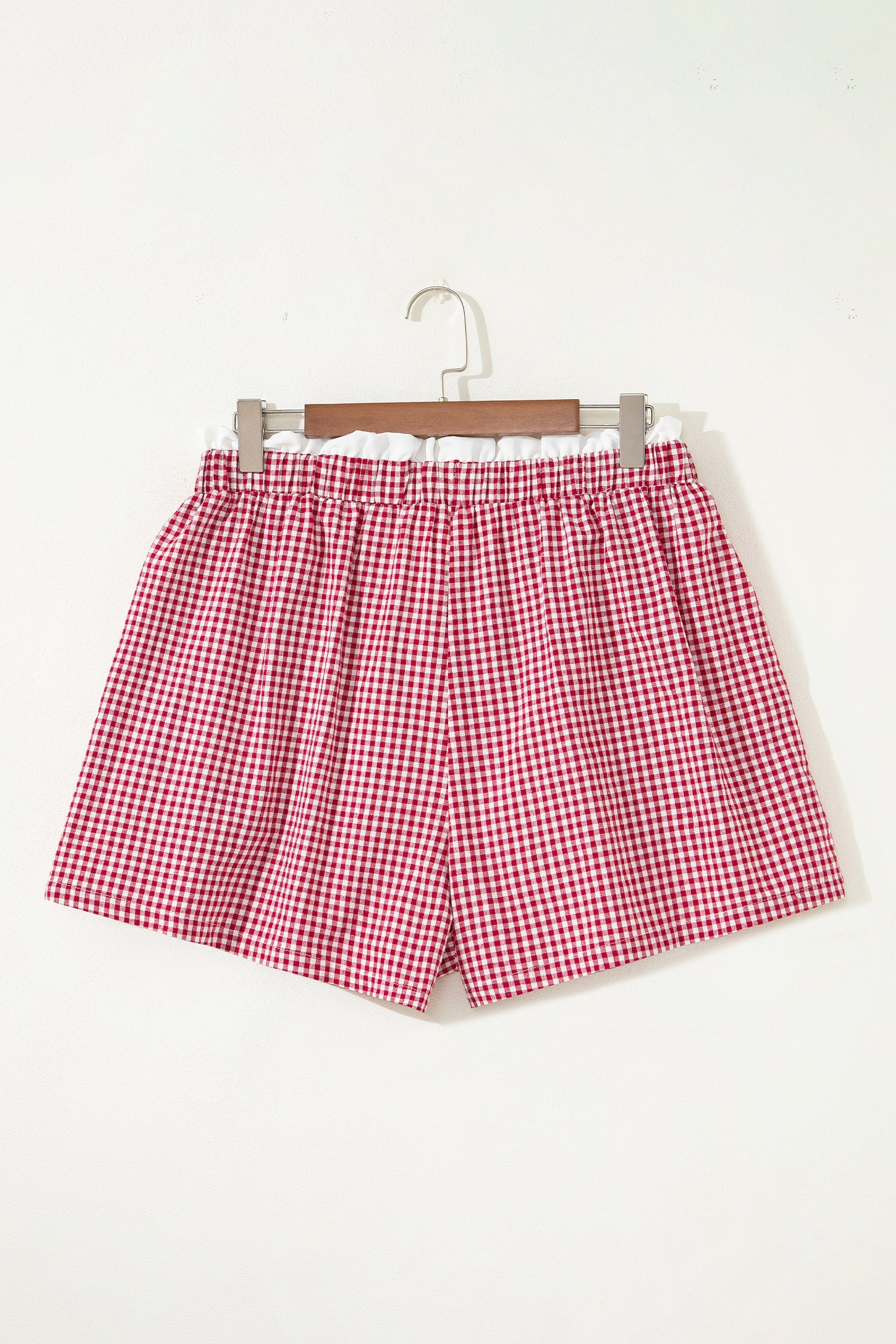 Plus Size Contrast Trim Plaid Shorts