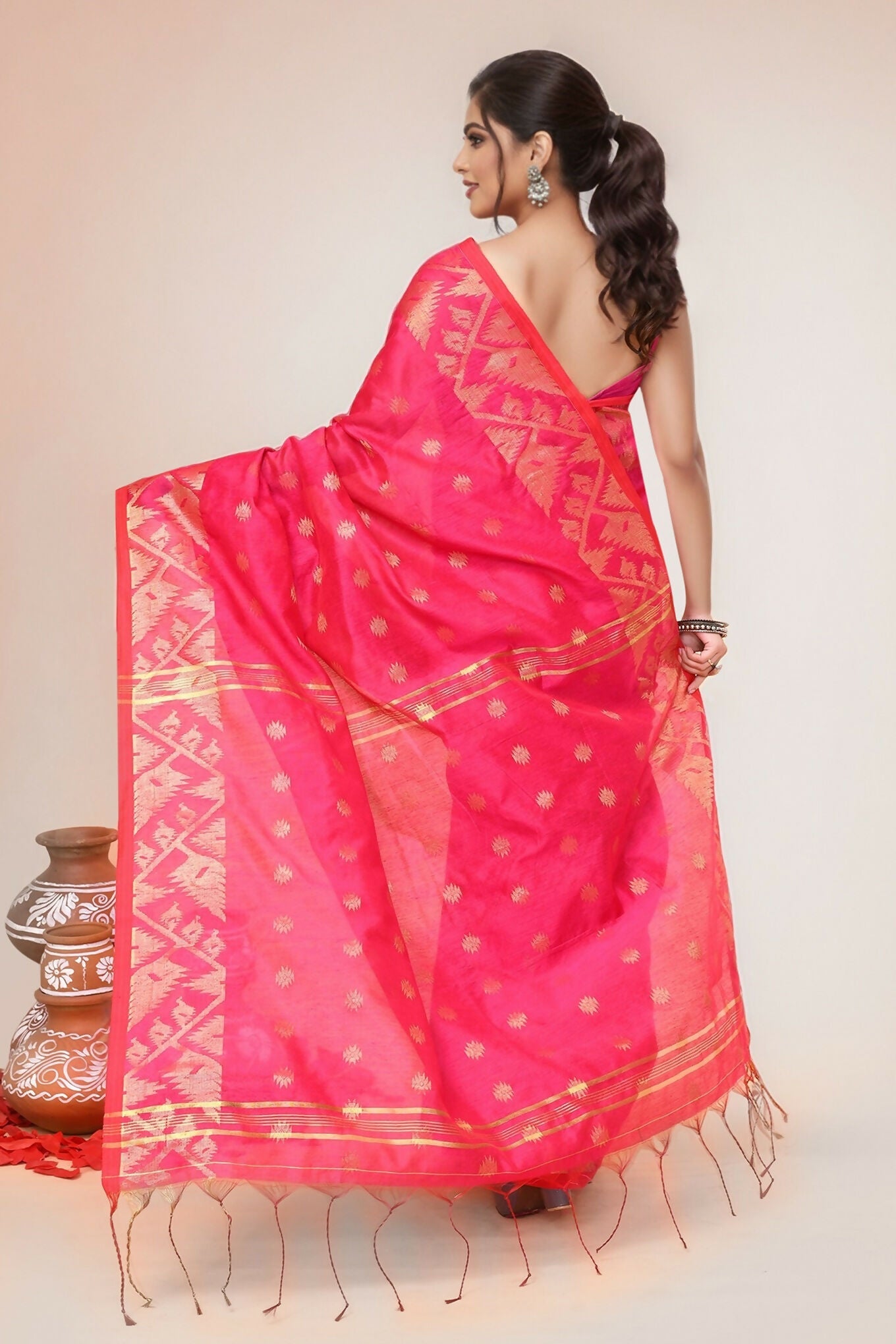 Pink Cotton Blend Handloom Saree for Traditional Occasions