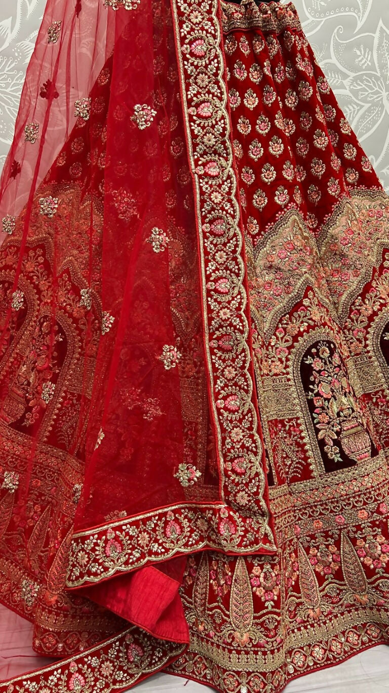 Red Velvet Wedding Lehenga Choli with Zircon Diamond Embroidery