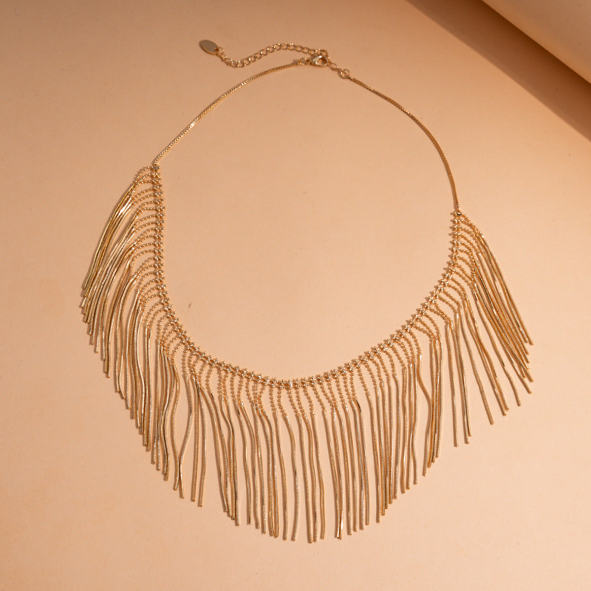 Fashionable Metal Tassel Necklace