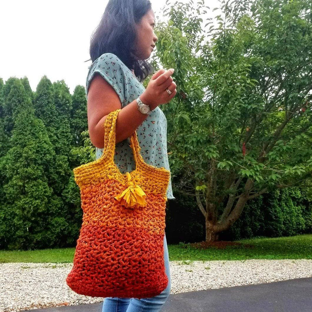 A finished Darn Good Tote Bag made with the easy-to-follow crochet pattern, ideal for groceries or travel.