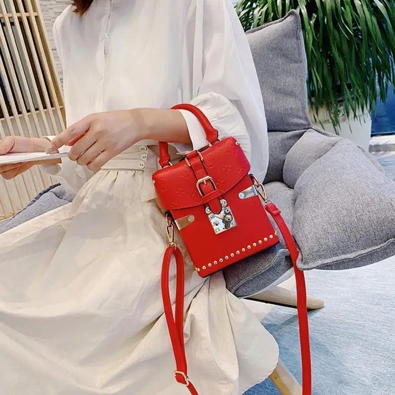 Modern Leather Crossbody Bag for Women - Daily Streetwear Purse