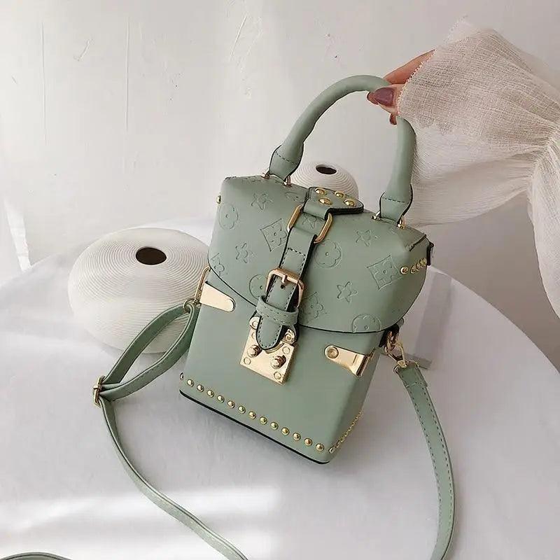 Modern Leather Crossbody Bag for Women - Daily Streetwear Purse