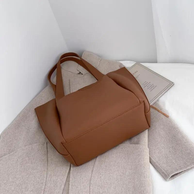 Large Capacity PU Leather Shoulder Bag for Teens and Young Ladies