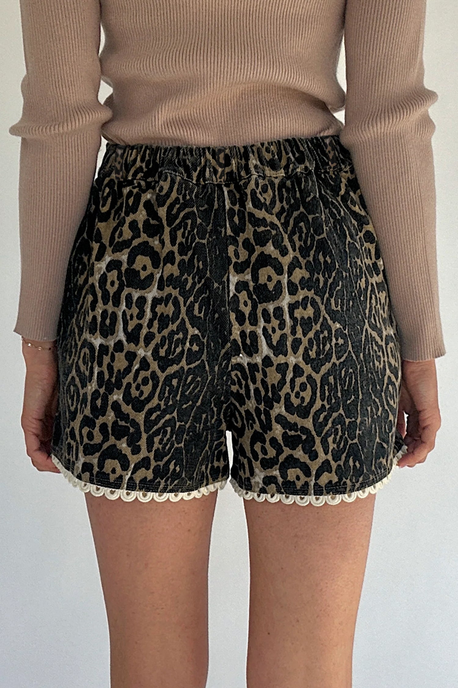 Women's Leopard Print Denim Shorts with Scalloped Lace Trim