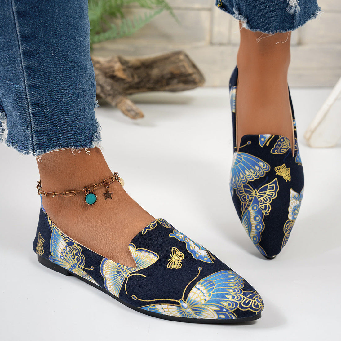 Women Pointed-Toe Thin Casual Flats Everyday Comfortable Shoes - Image 3