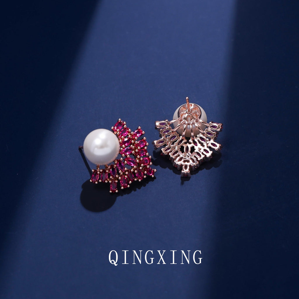 Womens Maple Leaf Pearl Inlaid Stud Earrings,Rhinestone Decorated Costume Earrings For Banquet Party Wear