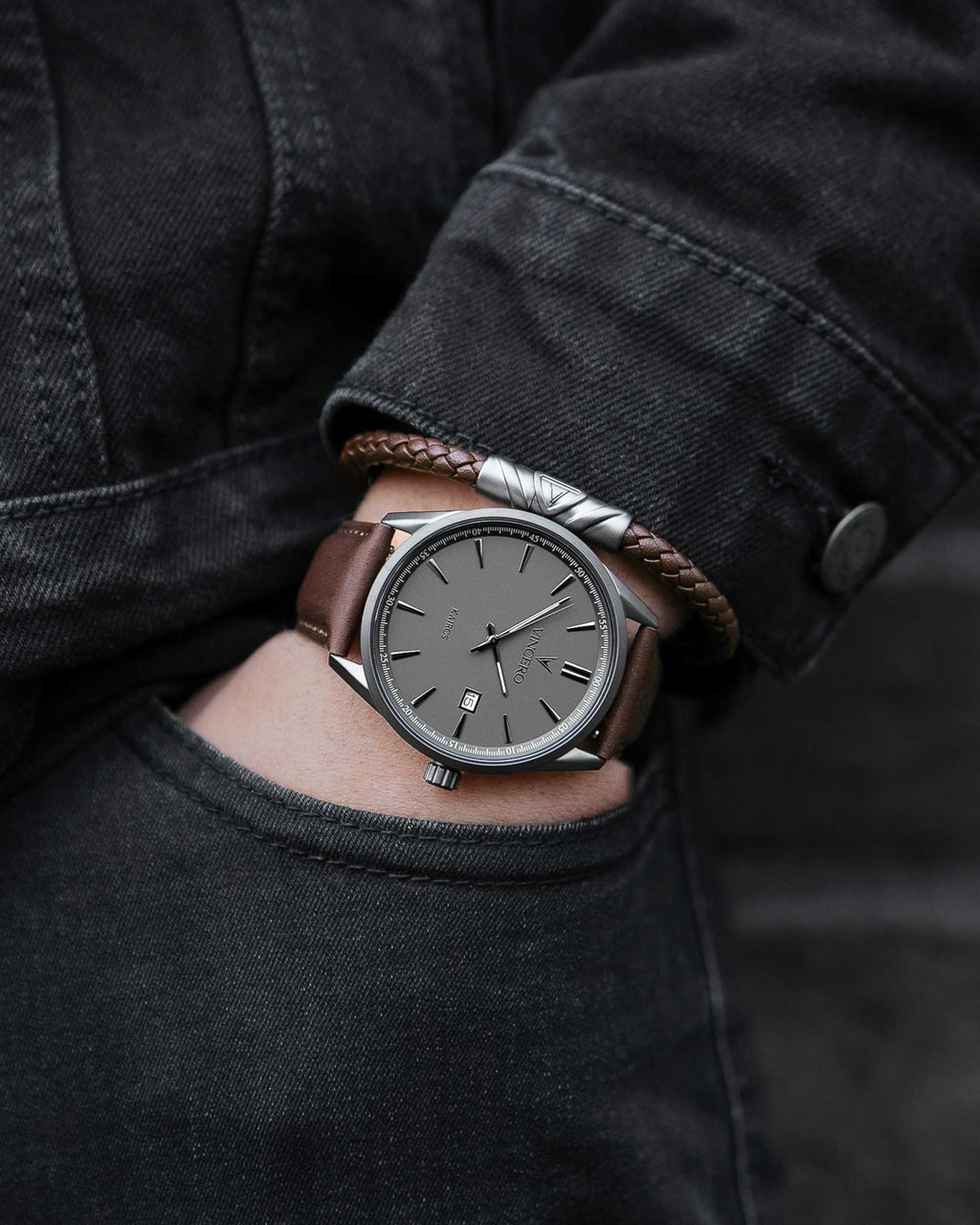 Delta Single Leather Bracelet in Mocha and Gunmetal