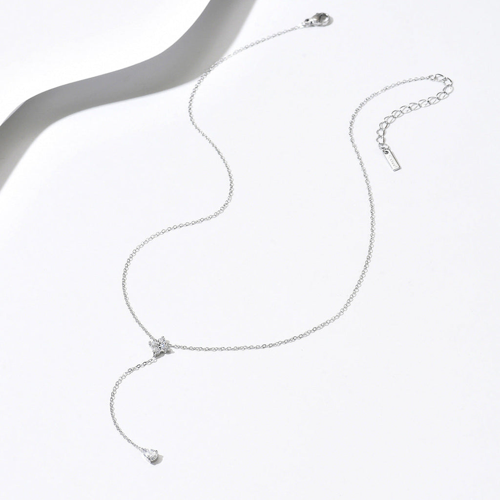 Geometric Zircon Oval Pendant Necklace in Stainless Steel