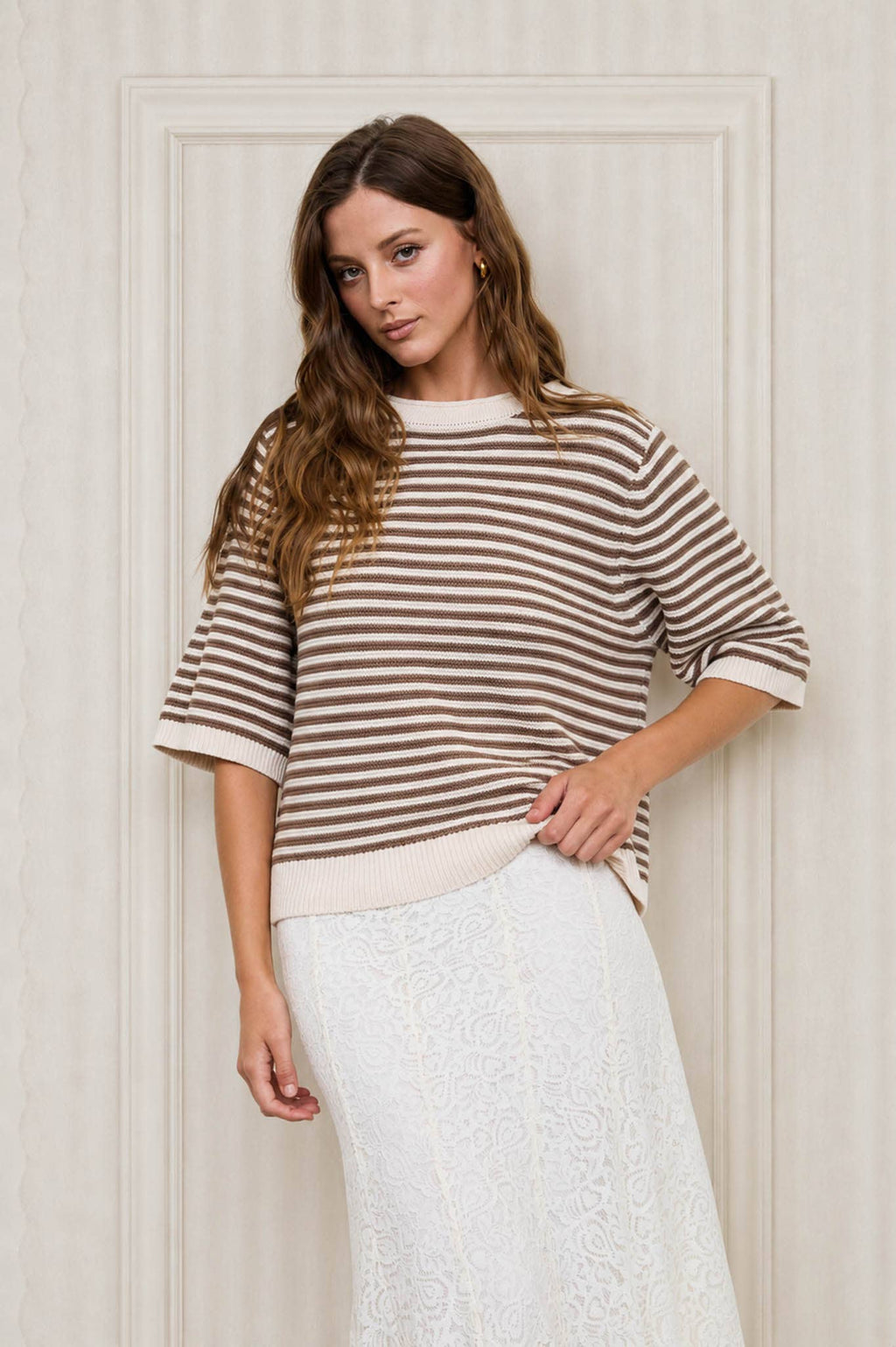 TEXTURED STRIPE CREW NECK HALF SLEEVE SWEATER : CREAM