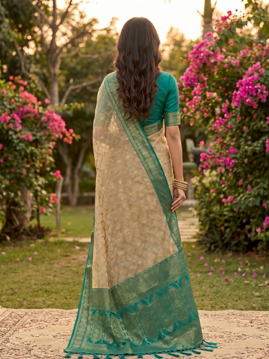 Chiku and Rama Cotton Saree with Matching Blouse