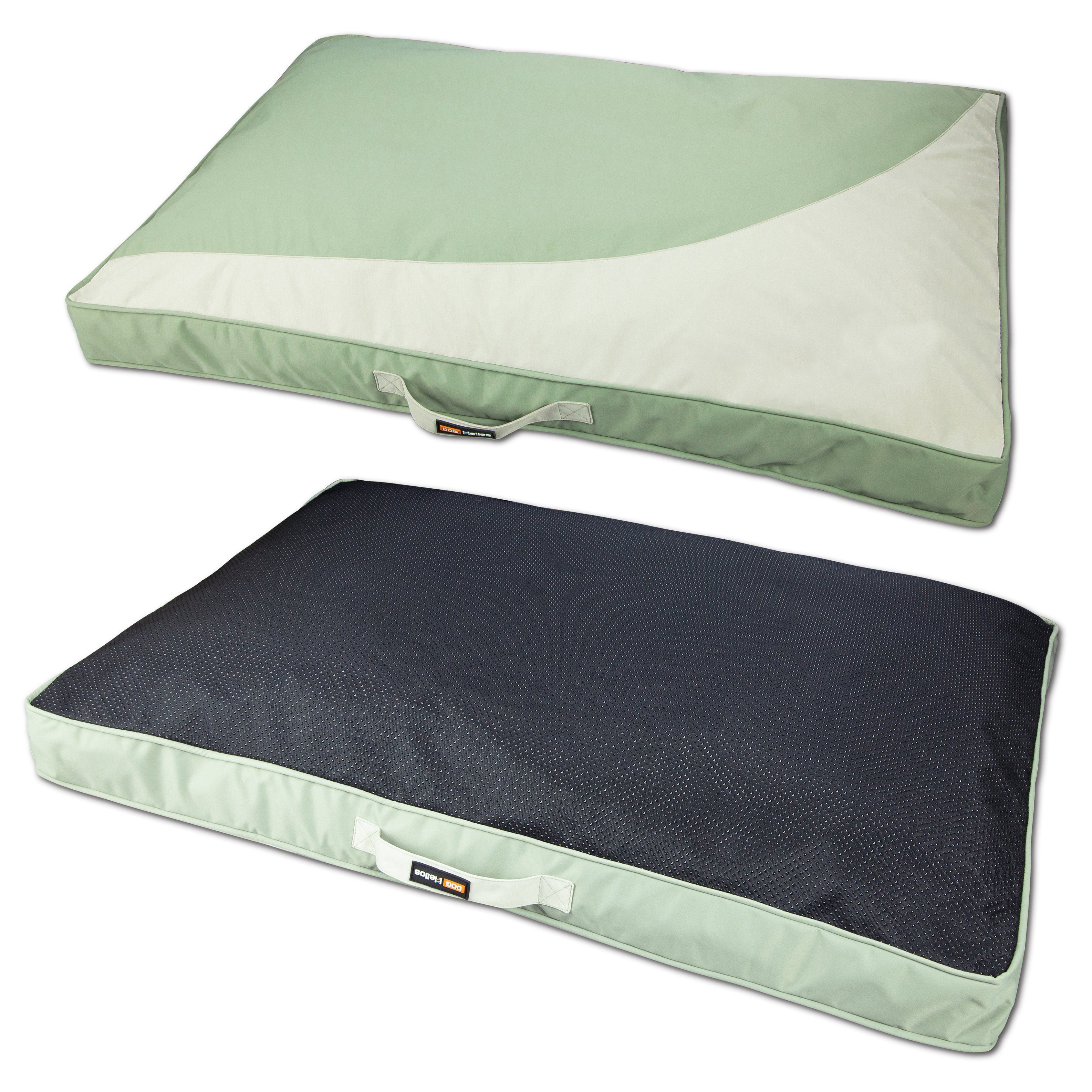 Dog Helios 'Immortal-Trek' Waterproof Rectangular Travel Dog Bed Mat