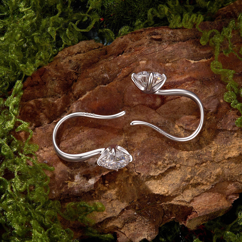 925 Sterling Silver White Gold Plated 0.5ct Moissanite 1.4x0.6cm Earrings for Women