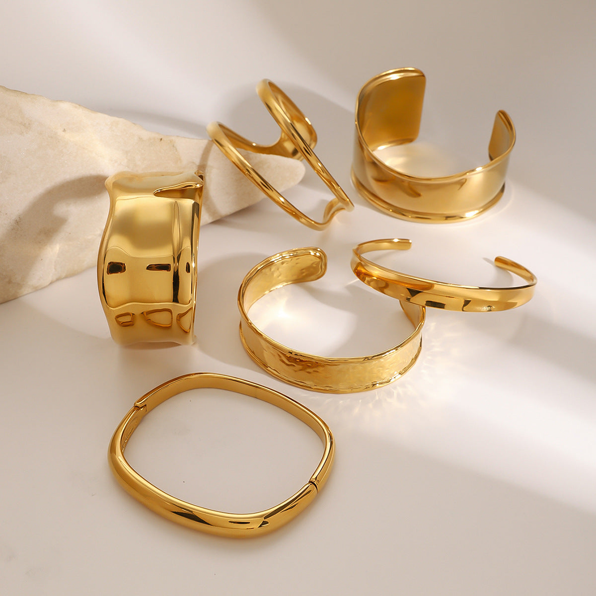 Stylish And Minimalist Stainless Steel Bracelet