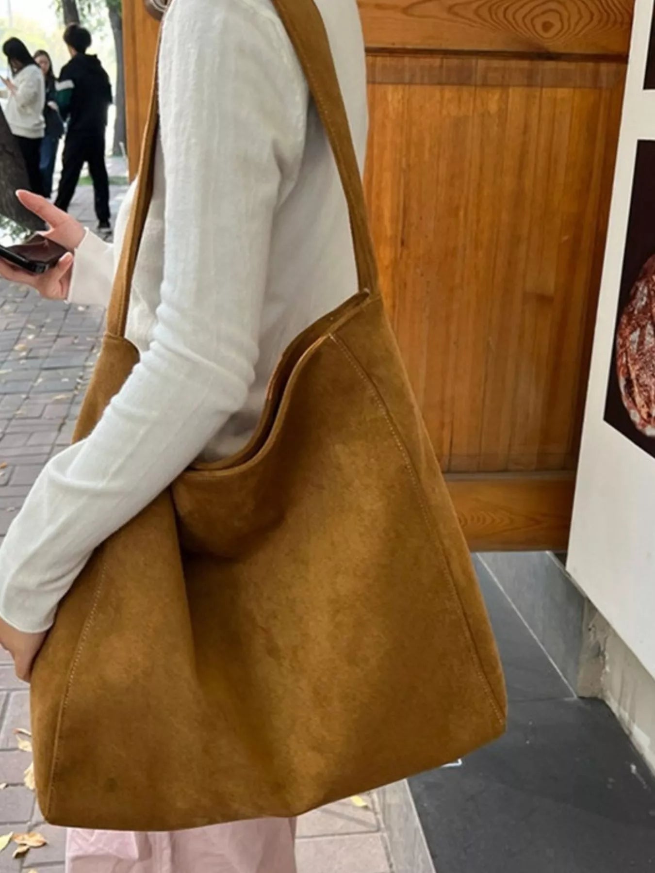 e1e8cfa5-2763-44d3-857d-4f9a846ff080-Max-Origin