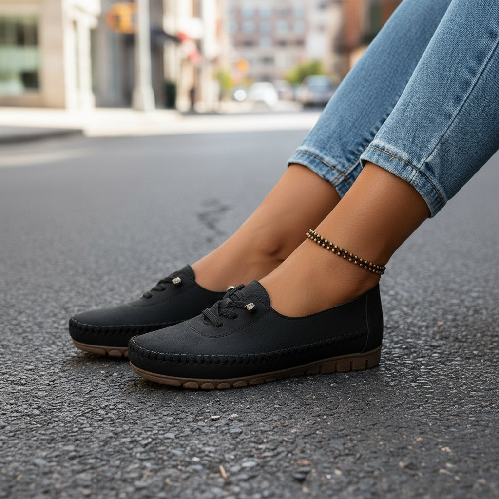 Women's Comfortable Soft PU Leather Casual Walking Flats - Image 2