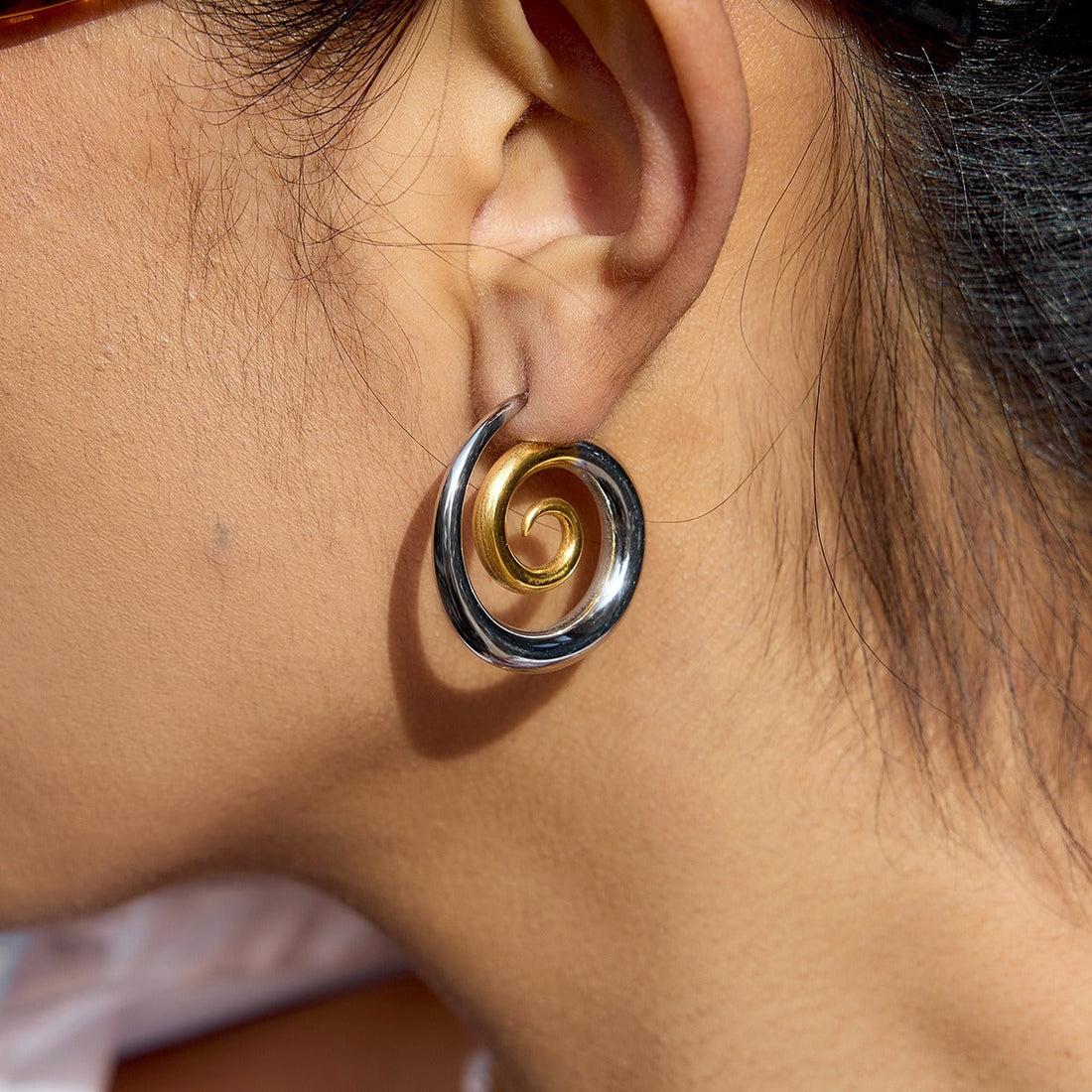 18K Gold-Plated Threaded Texture Earrings
