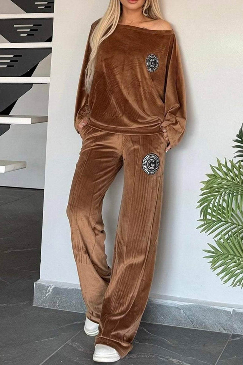 Boat Neck Velvet Loungewear Set | Long Sleeve Top & Pants