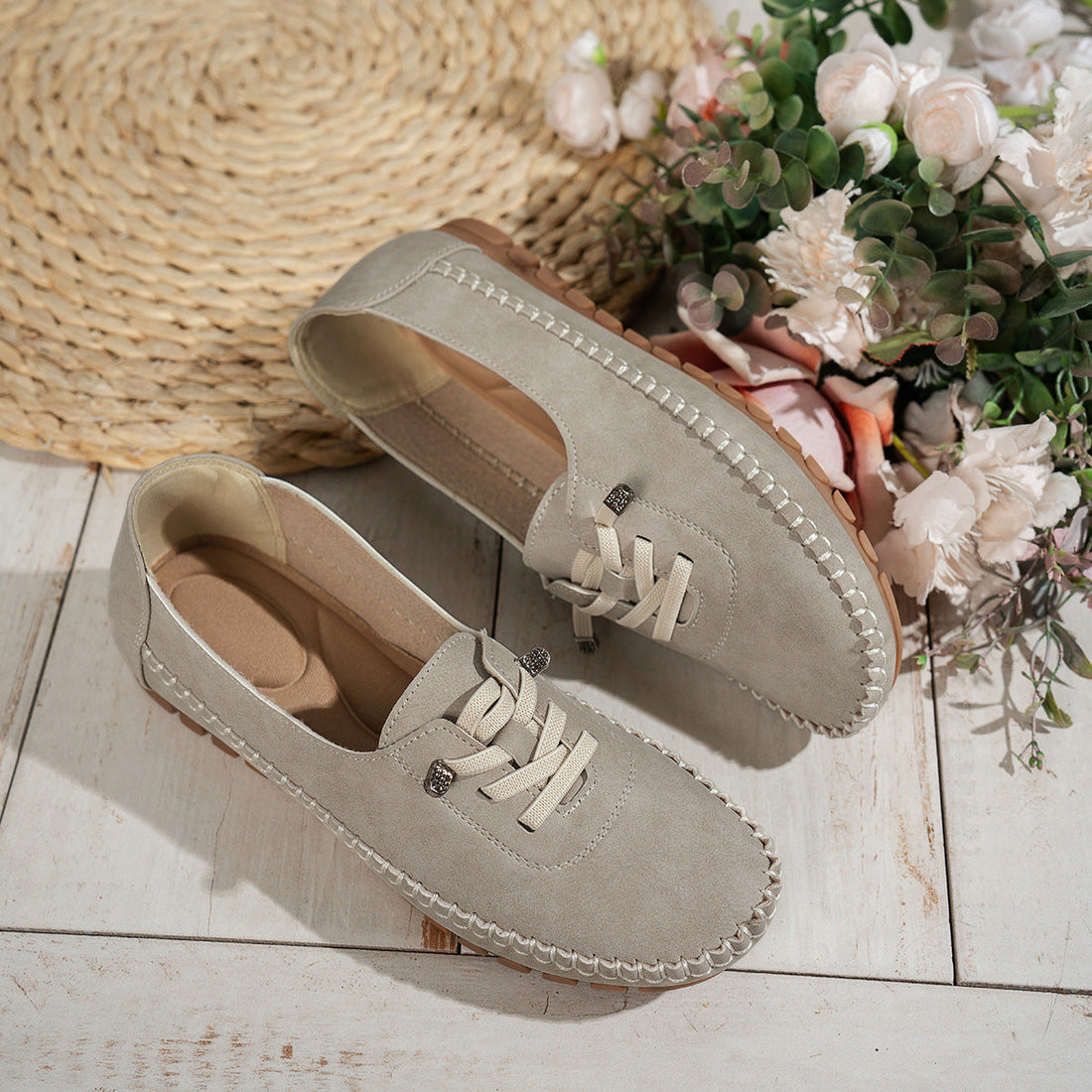 Women's Comfortable Soft PU Leather Casual Walking Flats - Image 3