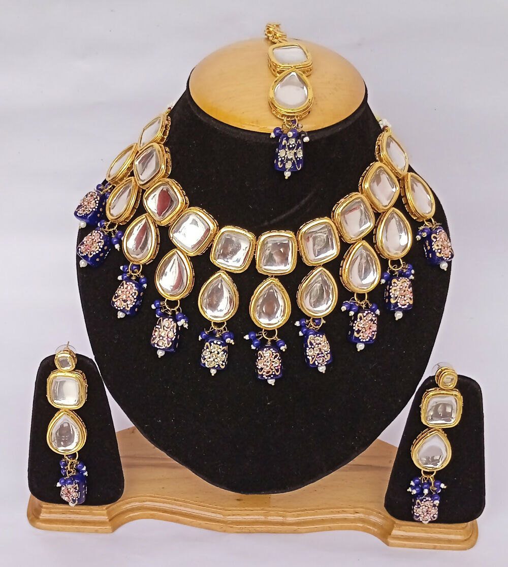 Blue Kundan work necklace set with gold plating and adjustable cord