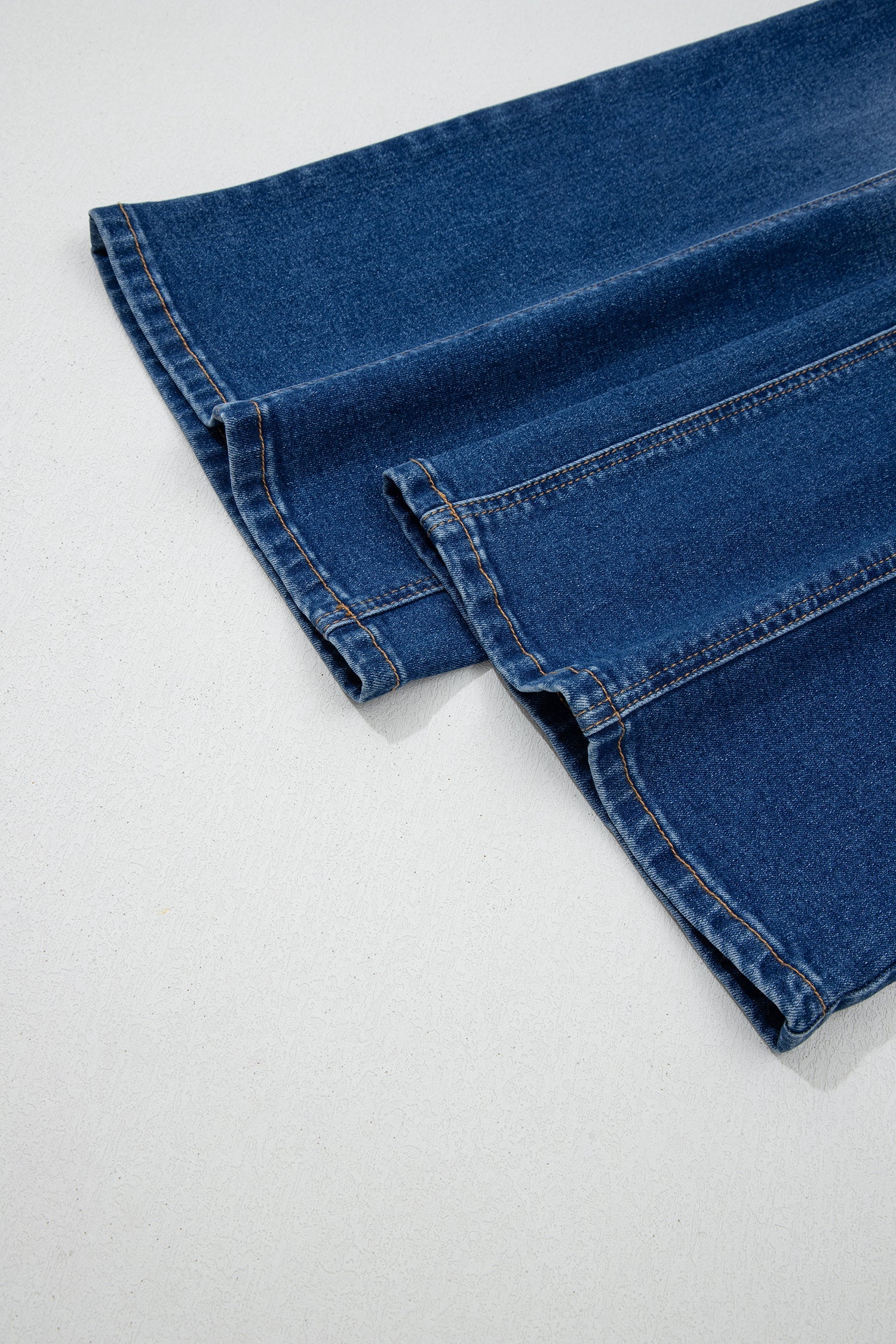 Yusra Mid-Rise Seam Detail Shift Jeans in Blue
