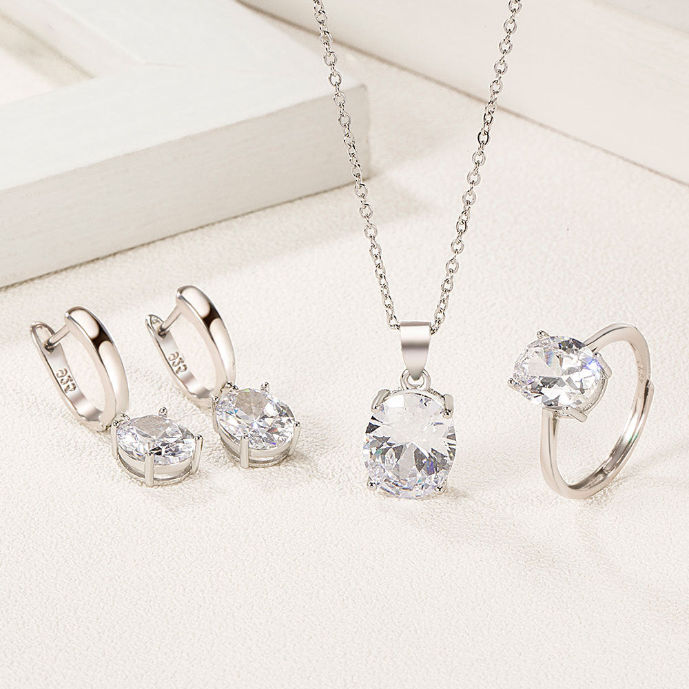 Fashion Dove Egg Crystal Women Diamond Ring Personalized Ear Buckle
