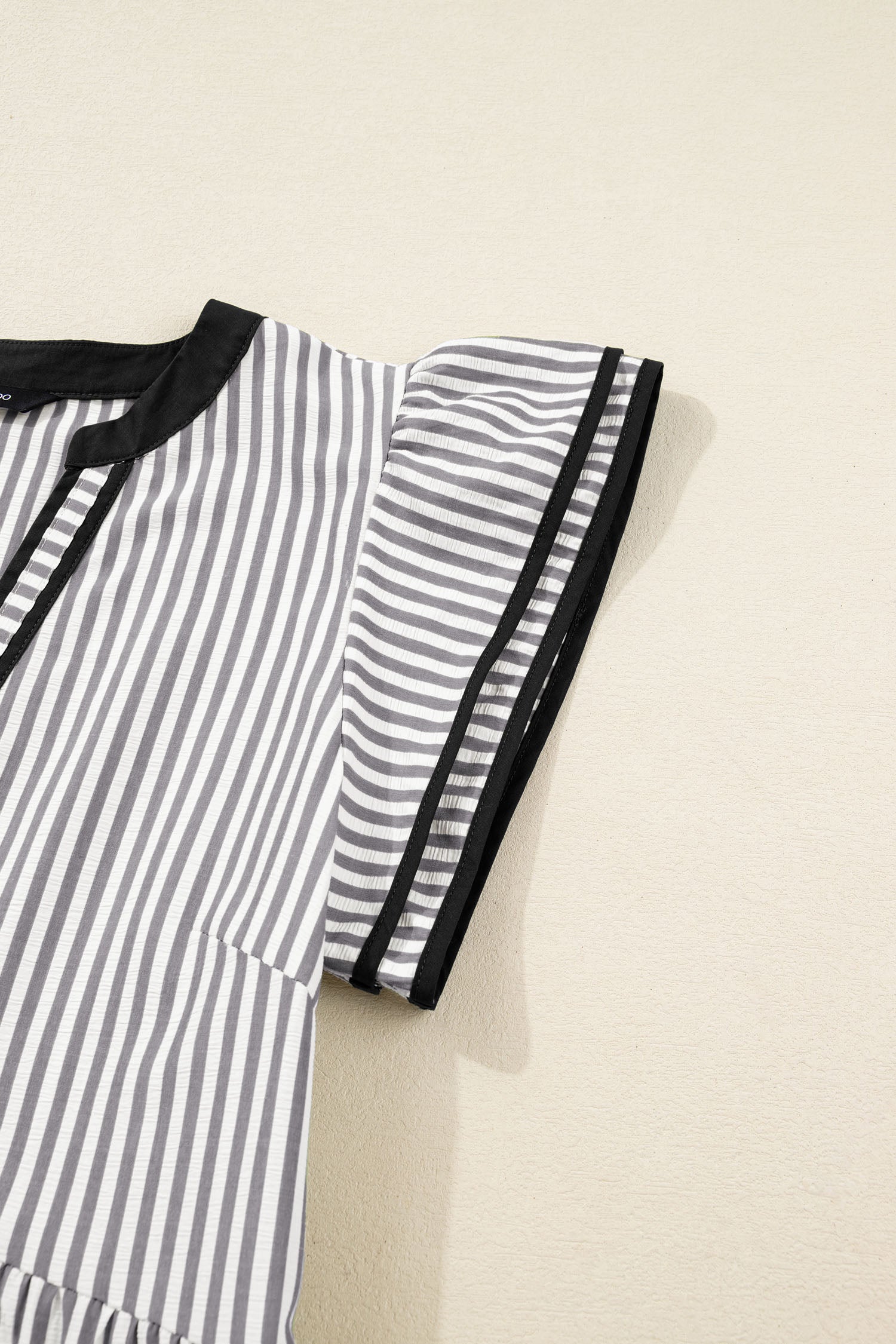 Stripe Contrast V-Neck Flutter Sleeve Midi Dress