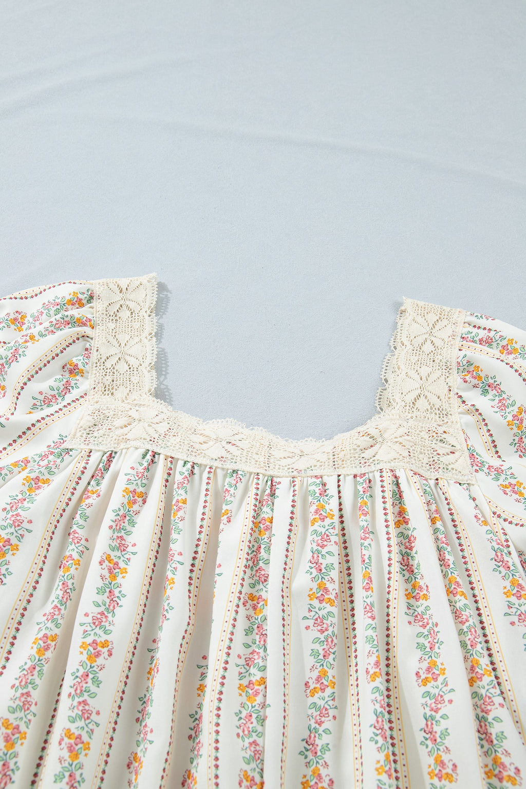 Floral Contrast Ribbon Bow Lace Square Mini Dress