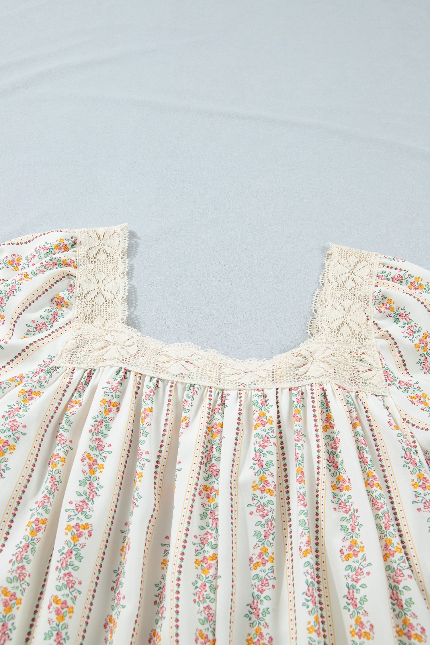 Floral Contrast Ribbon Bow Lace Square Mini Dress