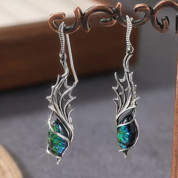European And American Style Fashionable Retro Waterdrop Pendant Earrings