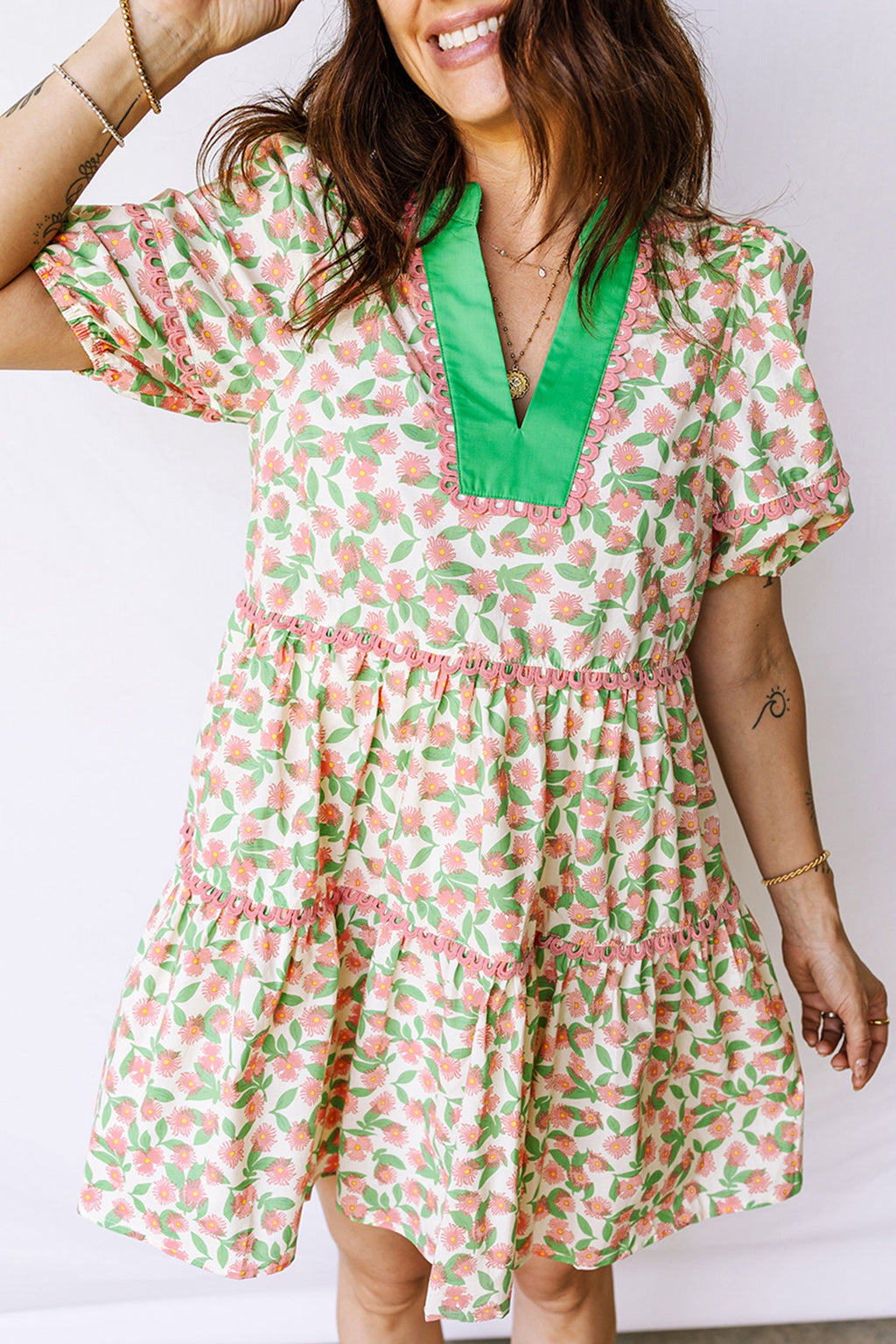 Floral Ricrac Trim Contrast V-Neck Puff Sleeve Dress