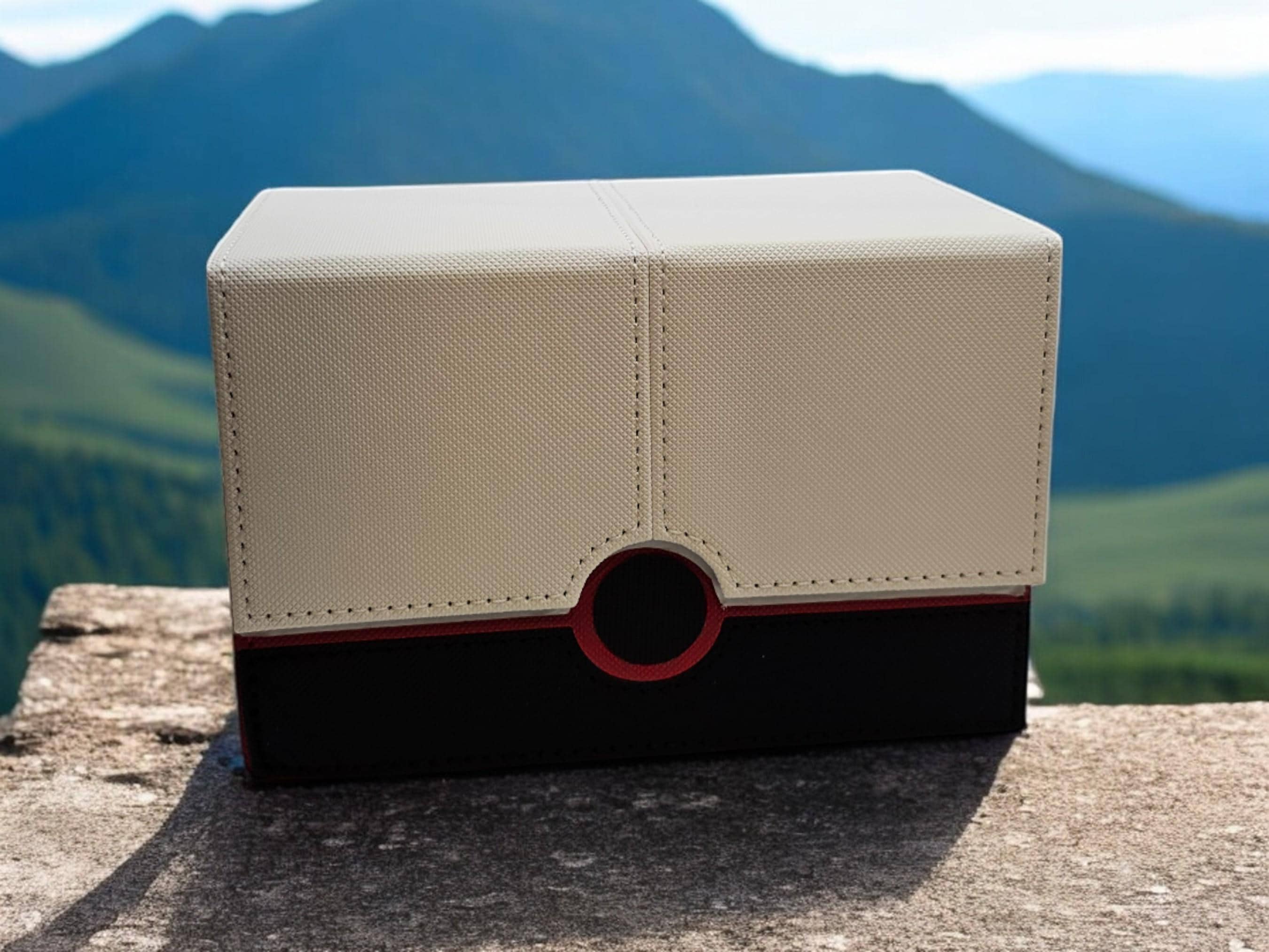 Pokéball Horizontal Deck Box
